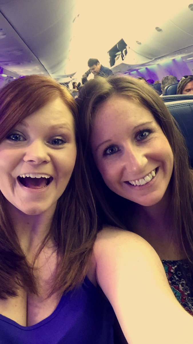 Amber_OmegaFi's tweet photo. Excited to be in San Diego with @Megan_OmegaFi for #67GC! 🐍 https://t.co/PDlmOjIzIi