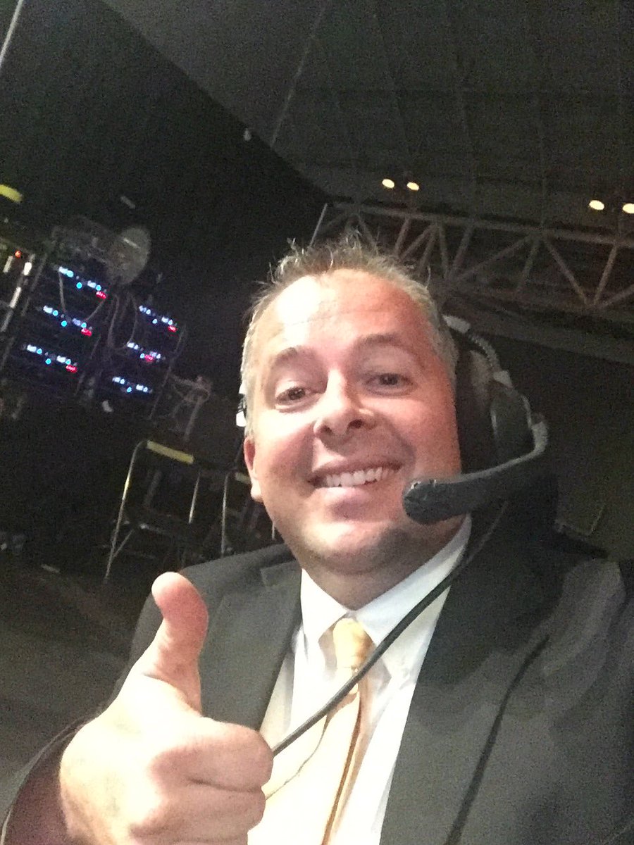 #betacon16 senior is off to a great start!!