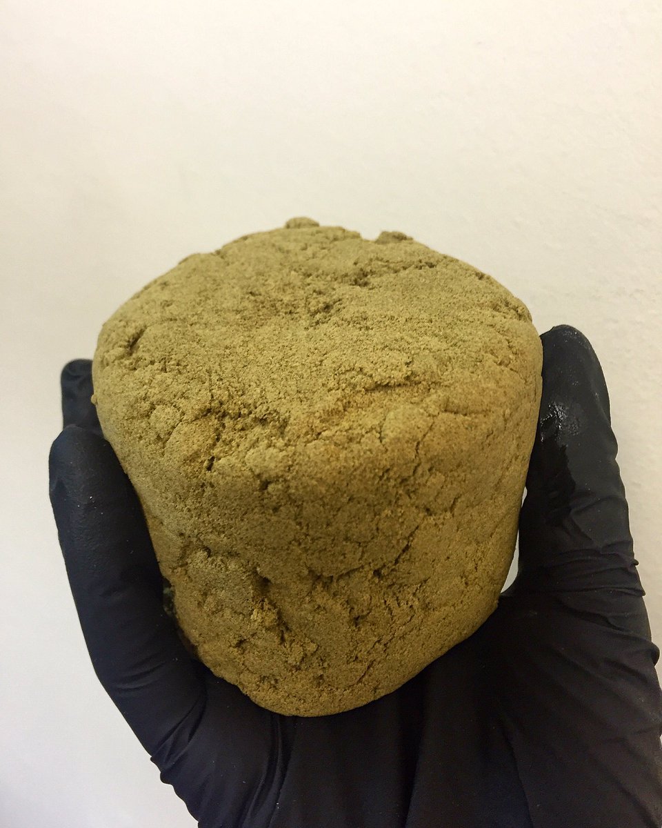 7STARSHHC's tweet photo. Mr.Nice Available #Kief #cannabis https://t.co/Yg7Z4llnQO