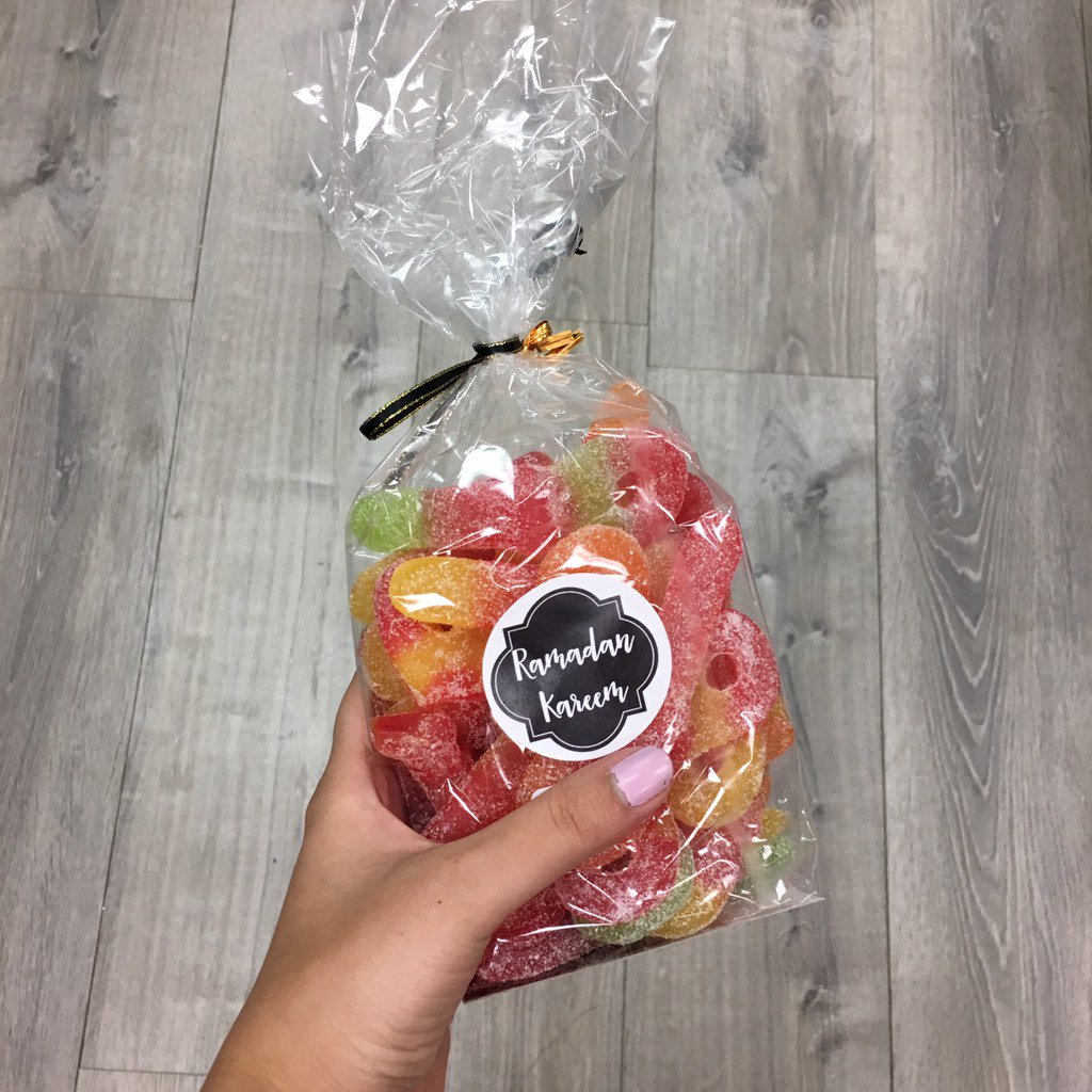salamsudduf's tweet photo. Halal sour keys. Give us life. #halalcandy #halalgummies #sourkeys https://t.co/22zPj4JgjJ