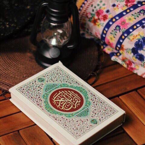 1122tty's tweet photo. القرآن دائما لديه الإجابة                                    "Quran always has the answer" https://t.co/INWwpf2hdf