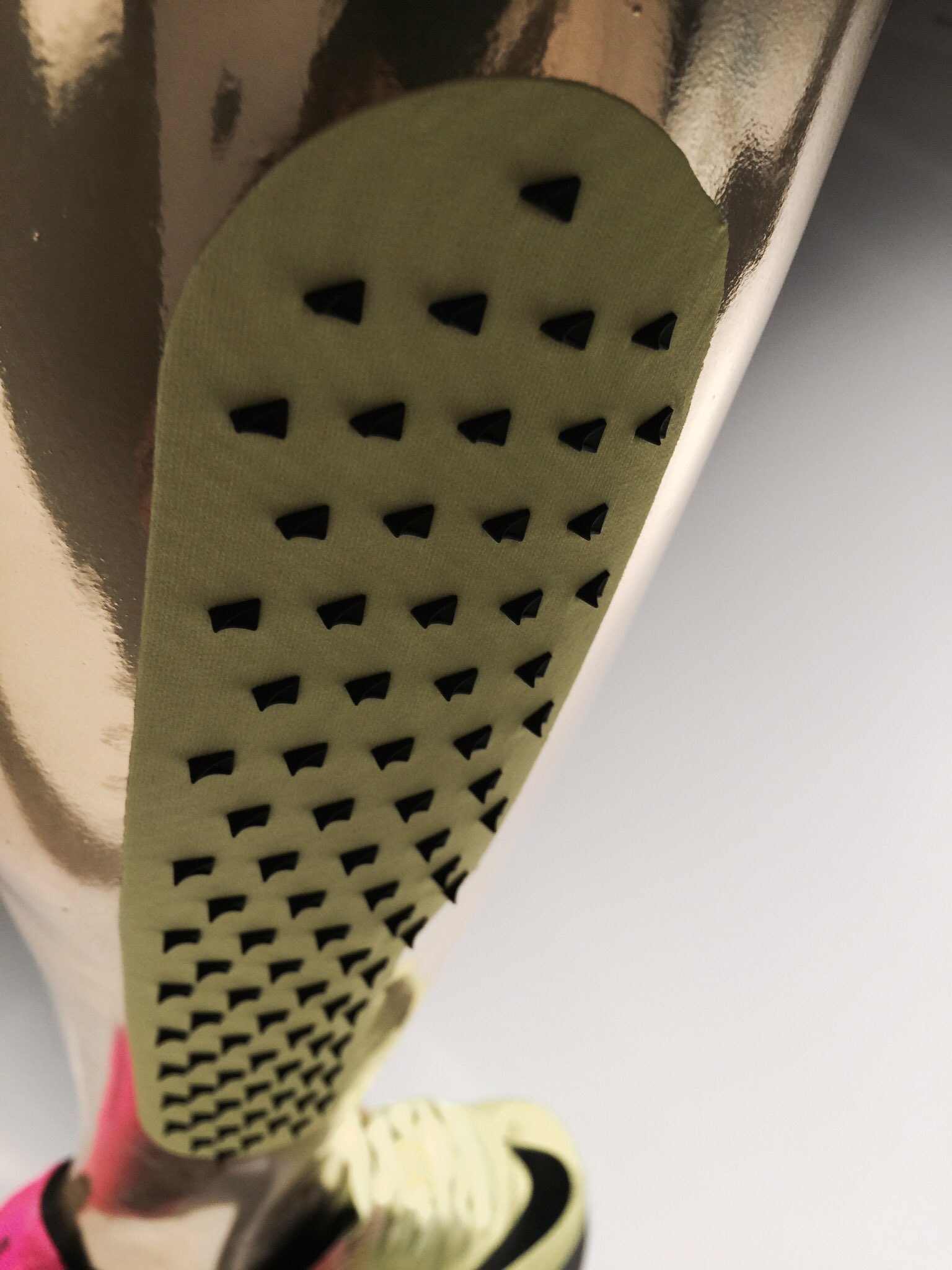 nike tape jogger