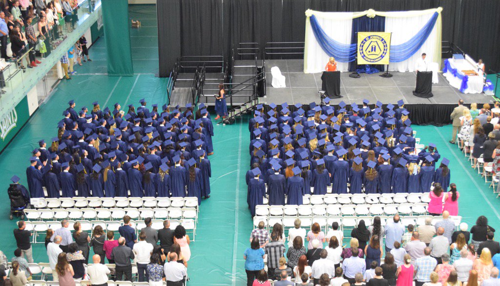 STJTWEET's tweet photo. Congratulations to the Class of 2016! Once a Laser, always a Laser! https://t.co/fT8IgqyRmL