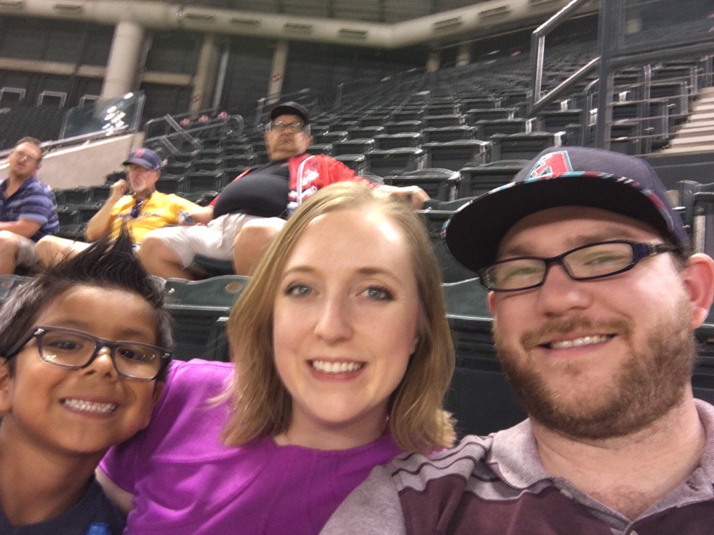 BLelandS's tweet photo. Celebrating 1 year as a family     #GoDbacks https://t.co/lQwi6R3jOH