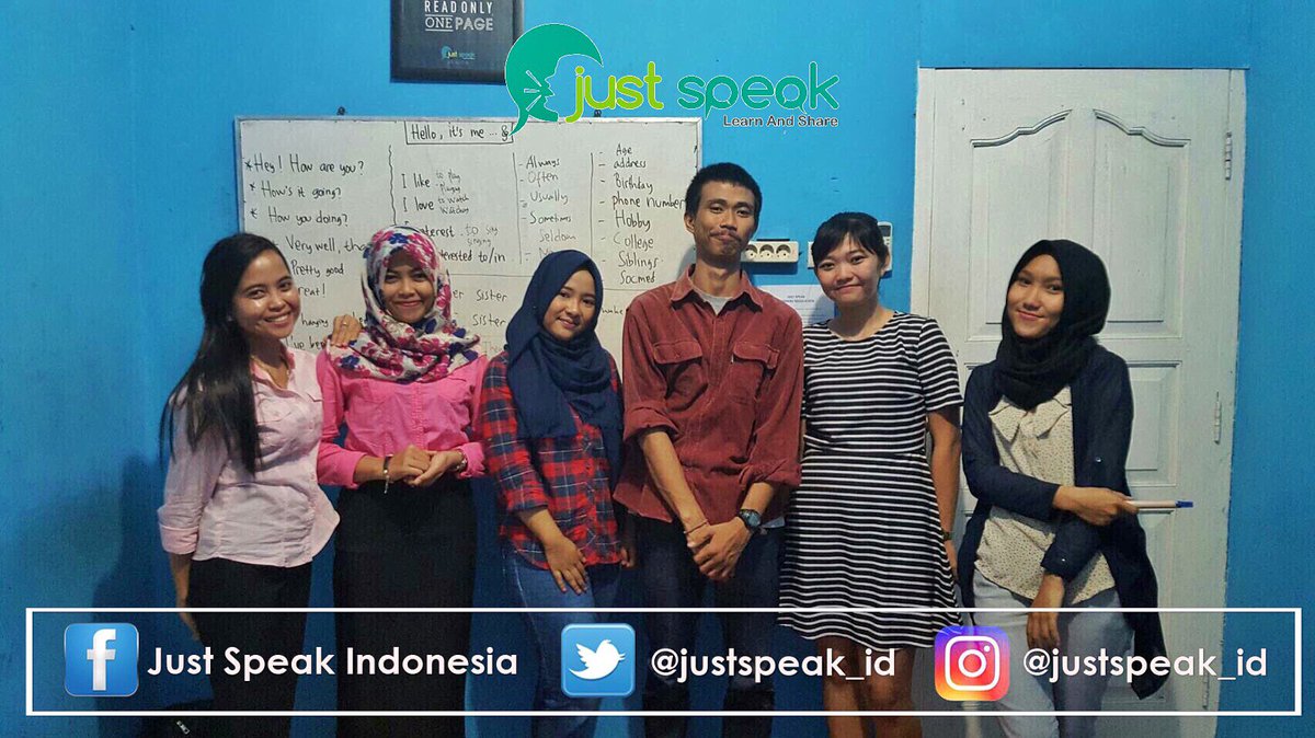 justspeak_id's tweet photo. Yups , FREEx !
Here is the portrait of this-year FREEx members. Are you curious what they were learning ?Stay tune ! https://t.co/hzWhfLVuoj