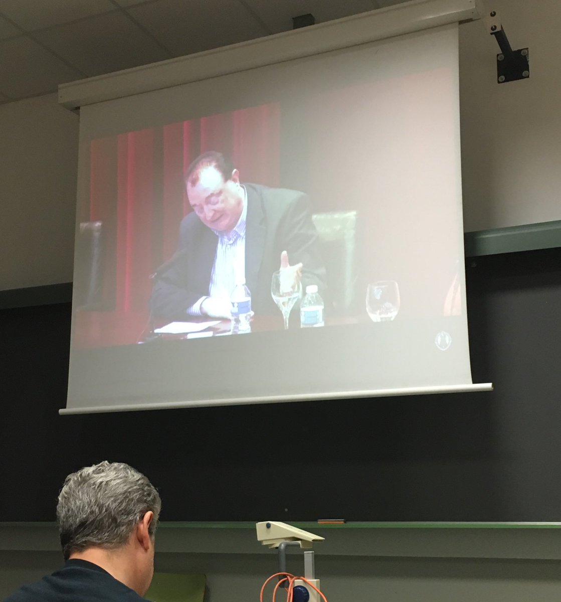 Streaming del aula magna. Intervienen López-Rupérez y Mariano  Fernández-Enguita. #CongresoSEP2016