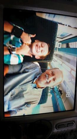 LostboxYORKS's tweet photo. A camera full of pictures was bought in #Oldcotes Car Boot. Please help find the owners.
https://t.co/nQeJt0toXL
RT! https://t.co/rhGv6RTW9O