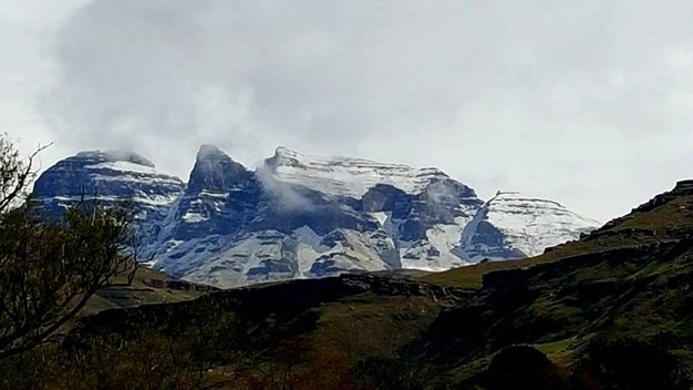 #Snow alert: SA warned to brace for bitterly cold weekend

traveller24.news24.com/News/WeatherUp…