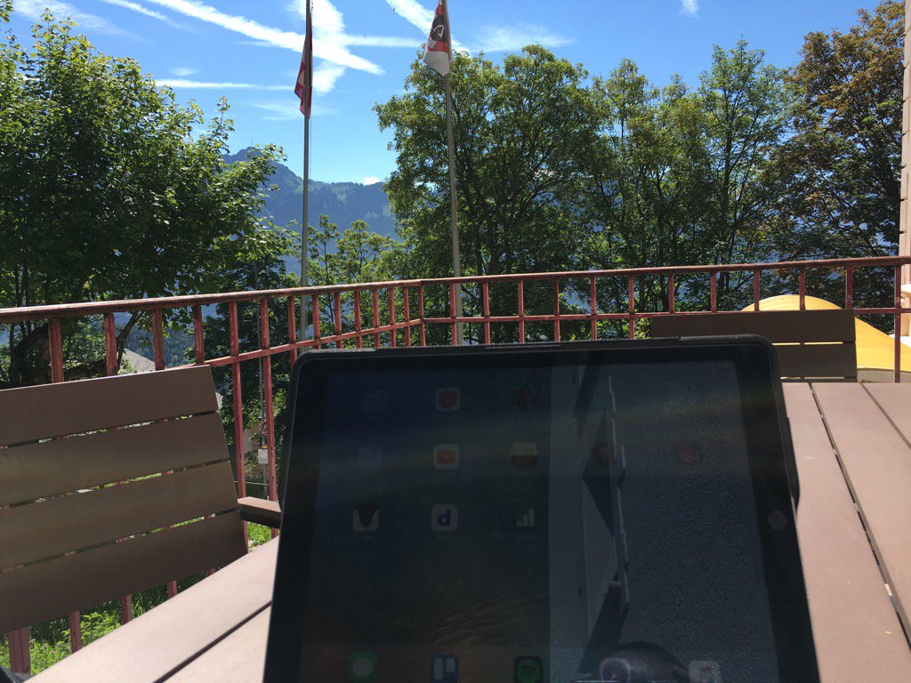 agileschools's tweet photo. Working in my new office today...
#nocubicles #leysin https://t.co/EtDomzLWIm