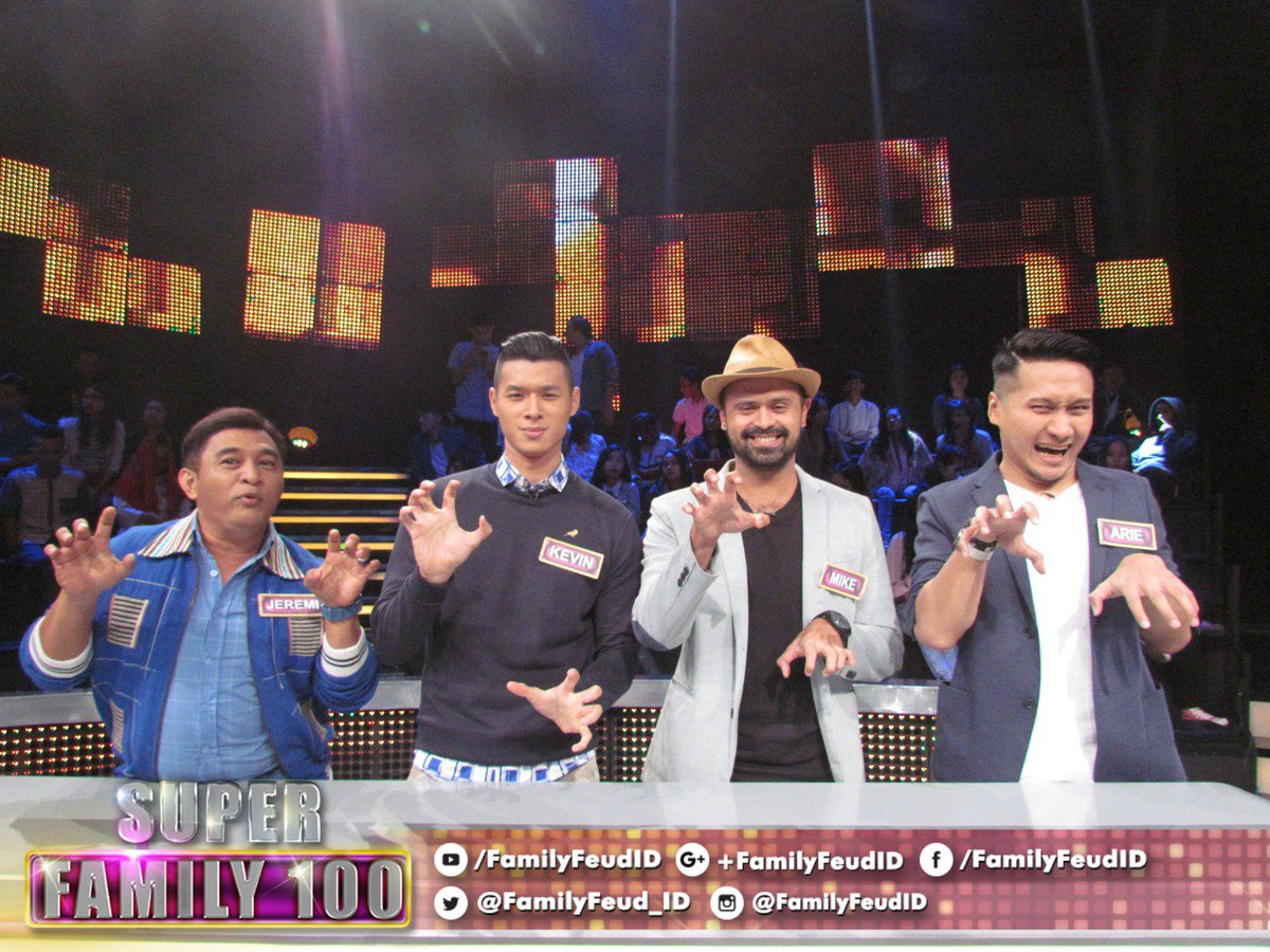 Family100ID_'s tweet photo. Saksikan ya @MikeLucock @ArieKuntung @_jeremyteti @KevinSuandi di #SuperFamily100ANTV pkl 20.00 WIB @whatsonANTV https://t.co/NV3FNcByR2