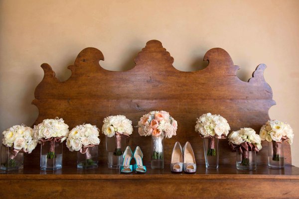 WeddingYear's tweet photo. Gorgeous bridal party bouquets! https://t.co/BKZHDCE2XR