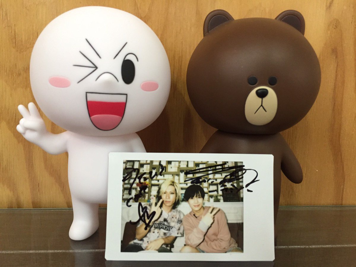 LINELIVE_JP's tweet photo. 6/29 #さしめし 歌広場淳さん（金爆）×SHINeeテミンさんのサイン入り写真をプレゼント！この投稿をRT&amp;フォローで応募完了。当選者にDMします。締切6/30
https://t.co/7MeI89w5Zx #LINELIVE https://t.co/YroCwTohCU