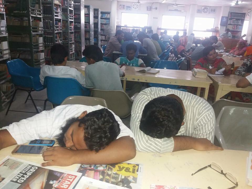 nsrihan's tweet photo. পরতে পরতে ক্লান্ত হয়ে নিদ্রায় ঢলে পরসি #LibraryFact https://t.co/kzsnL67H2B