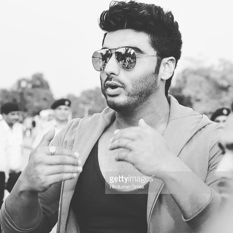 Rohit_Ak26's tweet photo. "Cinema sikhne sikhaane k liye ni h cinema toh mnoranjan k liye h"Baba u r absolutely ryttt hatsoff loveu @arjunk26 https://t.co/SRpNi6nzXg