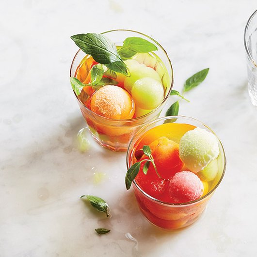 We've got tons of melon, so why not make some cocktails? fandw.me/291Vtsv