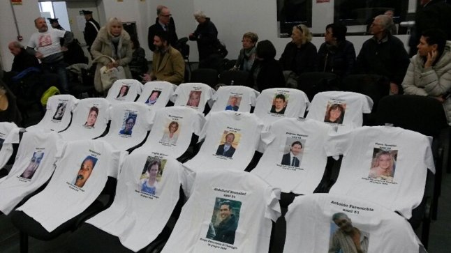 espressonline's tweet photo. Strage di #Viareggio, un libro per ricordare. https://t.co/EdEMp5dUIu @ilpianob https://t.co/bkJ0gotbuM
