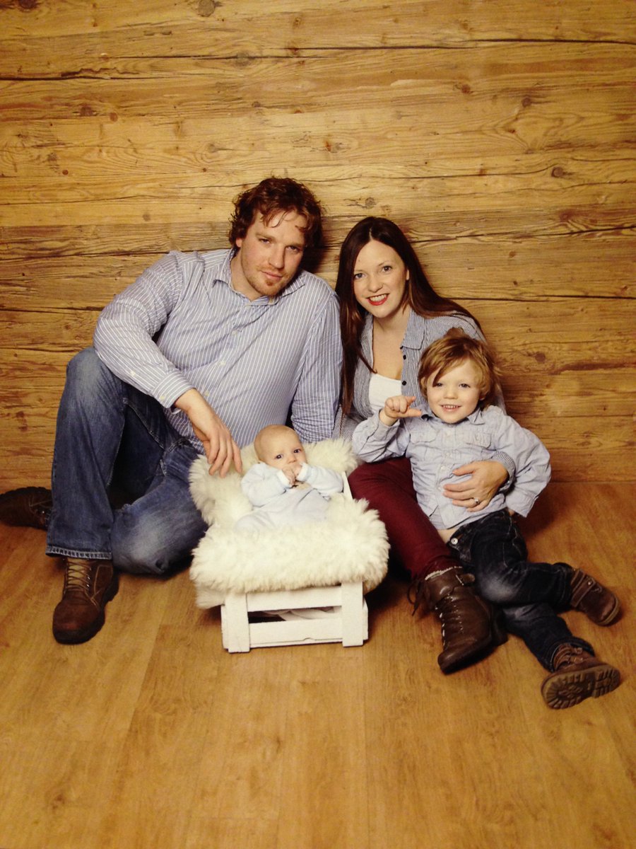 BiergansFamily's tweet photo. Meet the @BiergansFamily <3 #parenting #travel #business #fun #love #WhatAfamily https://t.co/6zofJfNEqU