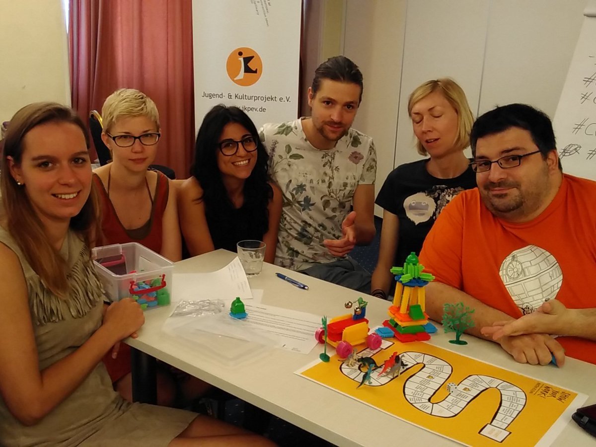 CaracolaSpace's tweet photo. #urbanacupuncture #CreativityDays #CPsynergies https://t.co/PX7KuAR1OA
