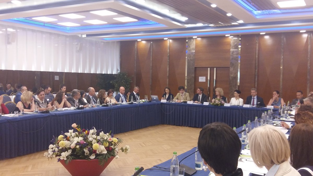 OSCEinAlbania's tweet photo. Nis në #Tiranë takimi rajonal i Nismës për Mjedis dhe Siguri. #OSBE është kryetarja e #ENVSEC për vitin 2016 https://t.co/cV4JOVVaUR