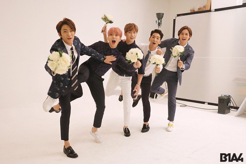 INAwantsB1A4's tweet photo. Masih ingin nonton #B1A4 di Jakarta? Takut tiket kemahalan? Cek ➡https://t.co/83wivHqZwj dan tentukan harga tiketmu! https://t.co/cN1dtY2Ohf