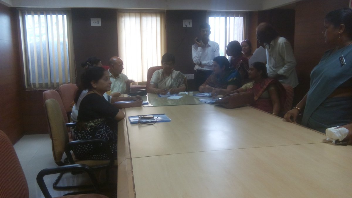 journovidya's tweet photo. #Womencommission #Maharashtra holds hearing on @BeingSalmanKhan #shockingcomment reply sent #noapology https://t.co/y9RYDIlFup