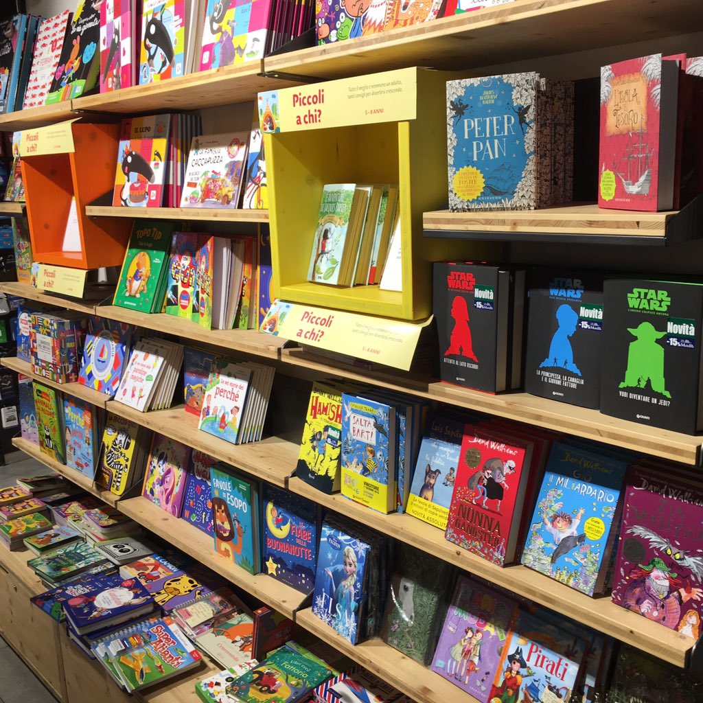 MissFoster23's tweet photo. Stopped at a book store to get a cappuccino and saw a pretty cool "Kidz" section https://t.co/9olyVBFNNR