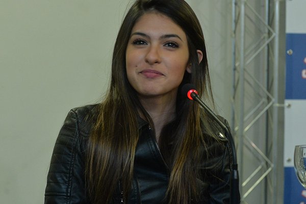 huuds_'s tweet photo. Apaixonei por essa!! GATA!! ♥ @FeConconOficial #TeamFeConcon #CarrosselOFilme2 https://t.co/dByHRdi69N