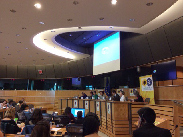 Glad to introduce conference 'Tax is a feminist issue': how are tax systems biased against women? #TaxJustice