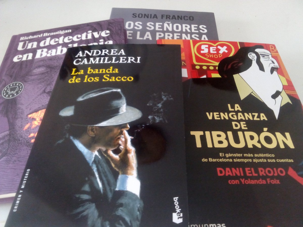ramon_lozano's tweet photo. Comienzan a llegar mis lecturas de verano con Brautigan, Camilleri o @millonariorojo https://t.co/0D9OPJWDuJ