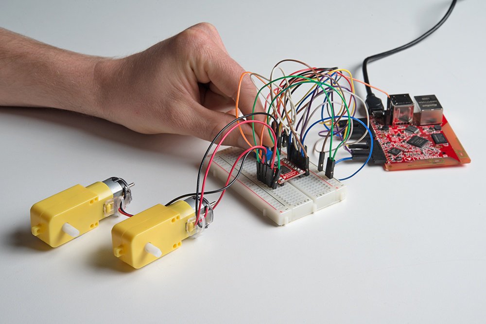 sparkfun's tweet image. The J5IK: first for Tessel 2 &amp;amp; Johnny-Five robotics &amp;amp; IoT projects. bit.ly/294fbmY

bit.ly/294fqhT