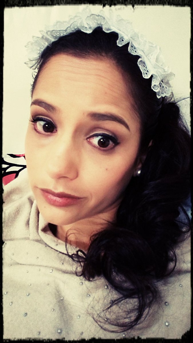 melaniaurbinak's tweet photo. Hoy es feriado y mi cara lo sabe. #NoHayFeriadoEnLasLomas #AFHS https://t.co/YFWjM10Oba