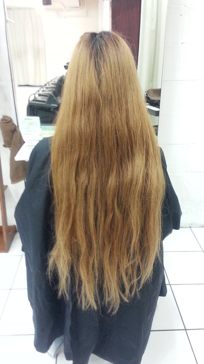 渡辺望 のん Pa Twitter バッサリといってやりましたｾﾞｨ ゝ 色もグレージュ再来 イメチェン バッサリ グレージュ 失恋したわけではない 就活と間違われた さっぱり 傷んだ髪よばいばい