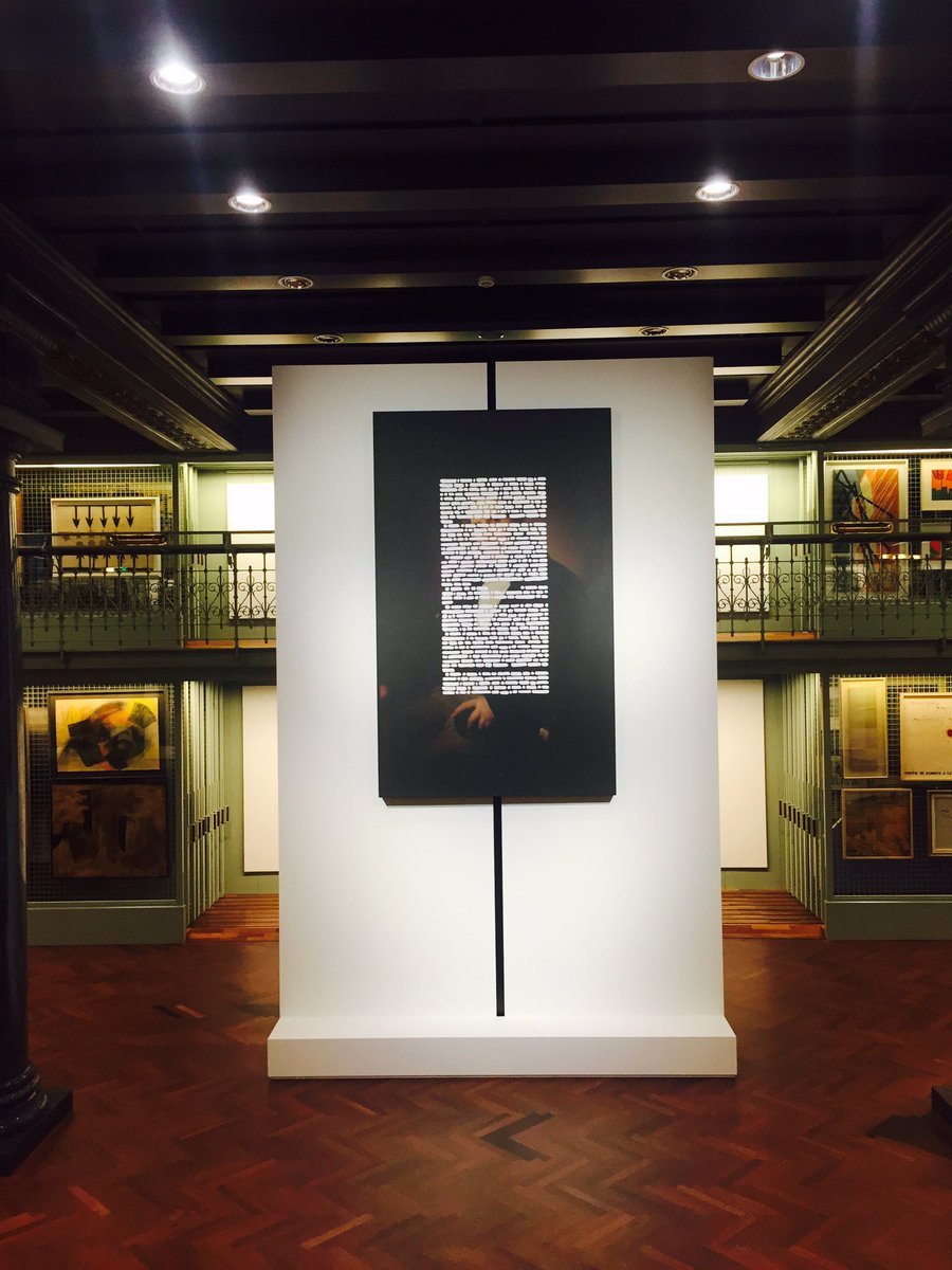 LuigiMascheroni's tweet photo. Nel caveau delle Gallerie d'Italia: il Manzoni dell'Hayez cancellato da Emilio Isgró #Isgro2016 @gallerieditalia https://t.co/YMH2gTJqRY