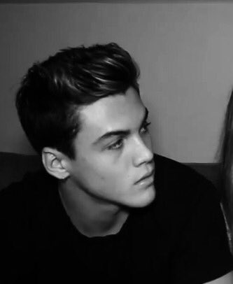 neatdolan's tweet photo. Imagine; filming
"Sorry guys, it's a bit noisy ou-"
"like how noisy you and (y/n) were last night." https://t.co/YBsm7h9hmc