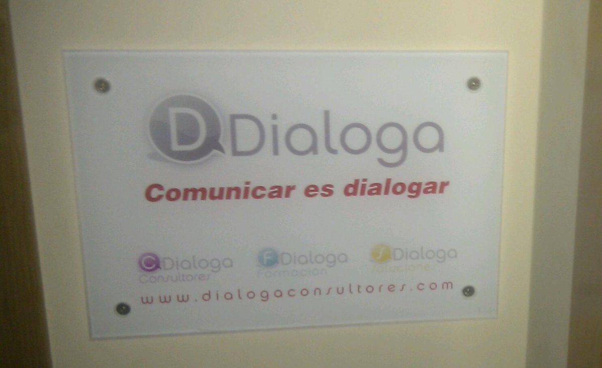 CDialoga's tweet photo. Hoy cumplimos nuestros primeros 5 años de vida y queremos celebrarlo con este #recuerdo de nuestros #comienzos https://t.co/ViWFsrDAh6