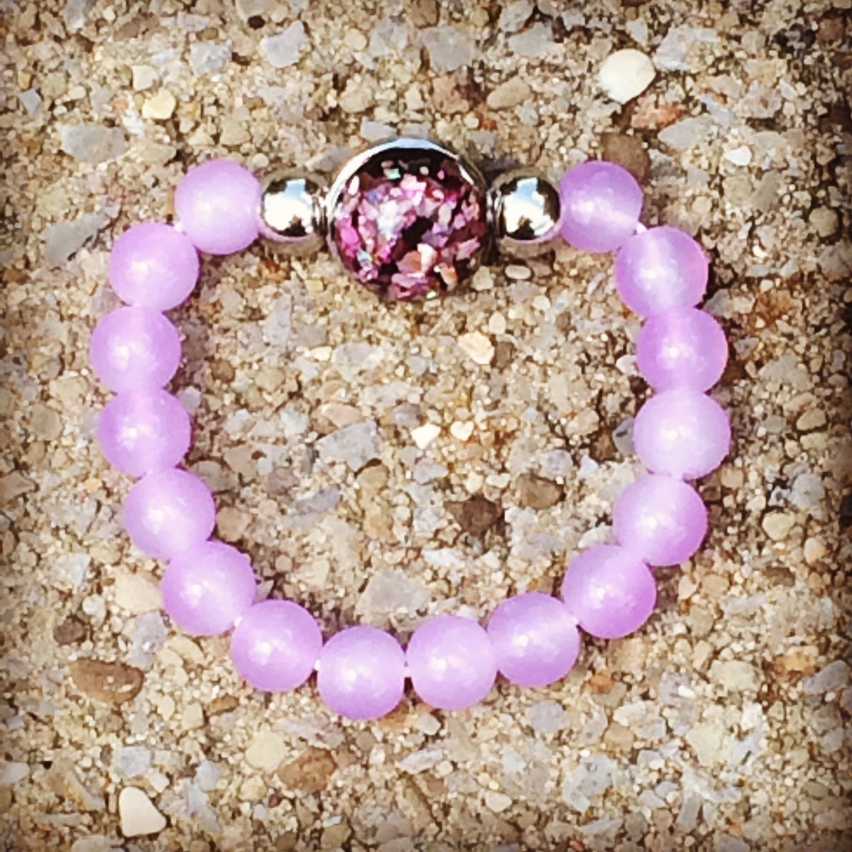 shopLimitlessUS's tweet photo. LIMITED TIME OFFER 💕

Get one of our Classic Snap Bracelets FREE!

Shop here: https://t.co/F7fBFYG3ef https://t.co/MOapWM32zq