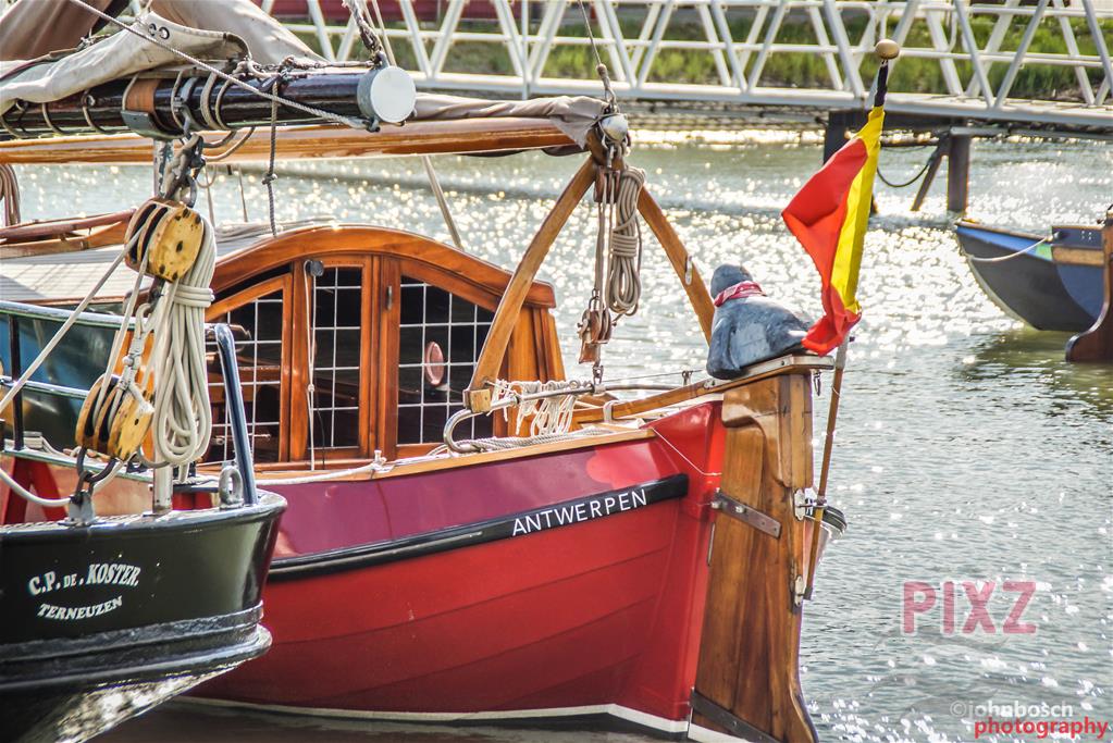 PIXZeeland's tweet photo. Antieke #schepen te #Terneuzen....

https://t.co/Rx7oSoZDrH

#PIXZ John Bosch https://t.co/QQrKLVtQ7k