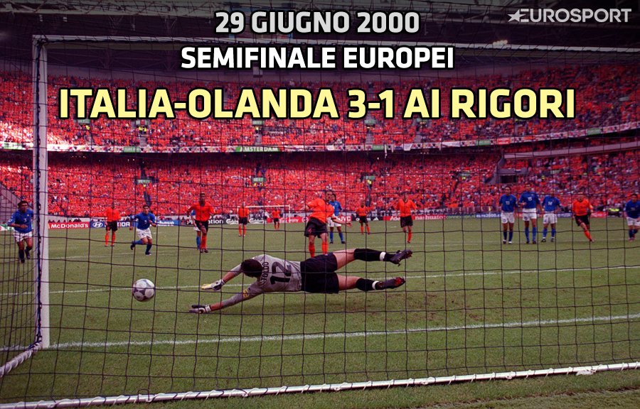 Eurosport_IT's tweet photo. Esattamente 16 anni fa, quel giorno in cui #Toldo parò 3 rigori e mandò l'#ITA in finale a Euro 2000... ✋⚽💪🇮🇹 https://t.co/SDR9AVDPPx