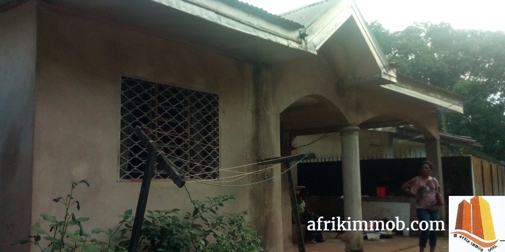 afrikimmob1's tweet image. #MAISON EN VENTE A PK 14 #immobilier #home #team237 afrikimmob.com/2016/06/29/vil…