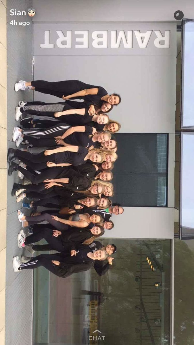 TiaReneexxx's tweet photo. Can't believe we took part in #RambertElements it was such an amazing experience !!! πππ―π― so happy!!! #Stratford https://t.co/cfVsDyJiCT
