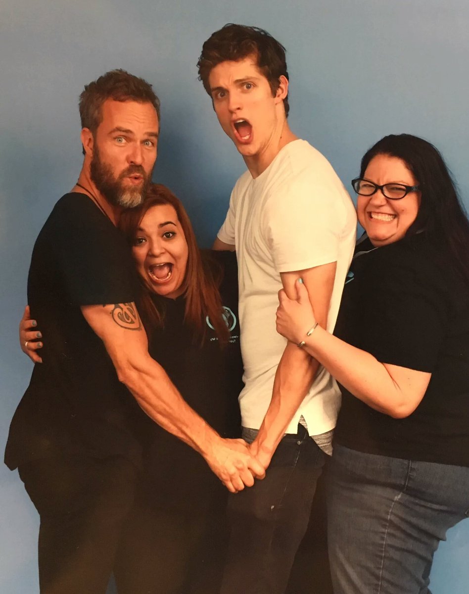 LolMdrr___'s tweet photo. 📷 | Nouvelles photos prises lors de la #howlercon2016 ce week end. #howlercon https://t.co/CPLxrqnpYH