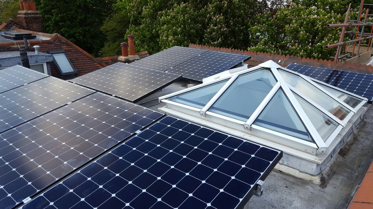 EcoWattSolar's tweet photo. A recent flat roof installation on A Frames carried out by @EcoWattSolar https://t.co/k61Z60Lxvw