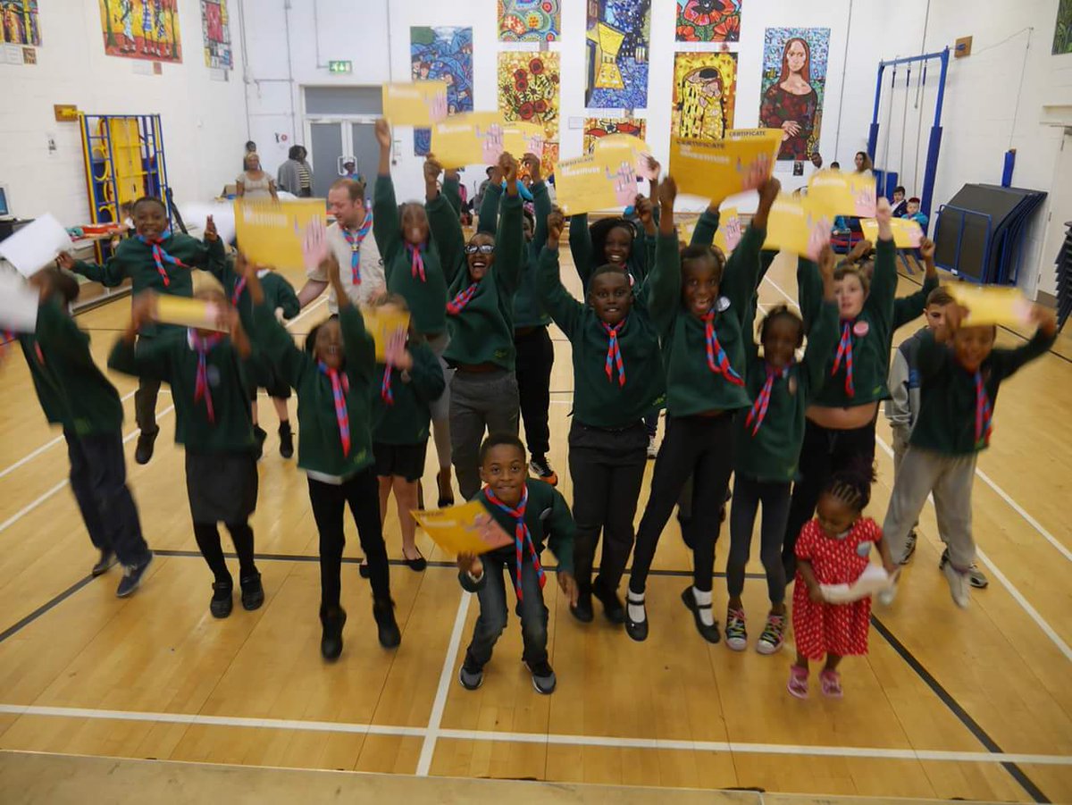 hpkentish's tweet photo. Love this - young people being invested into a brand new Scout group in my county, 1st Thamesmead! #Scouting4All https://t.co/r0z2yE0viy
