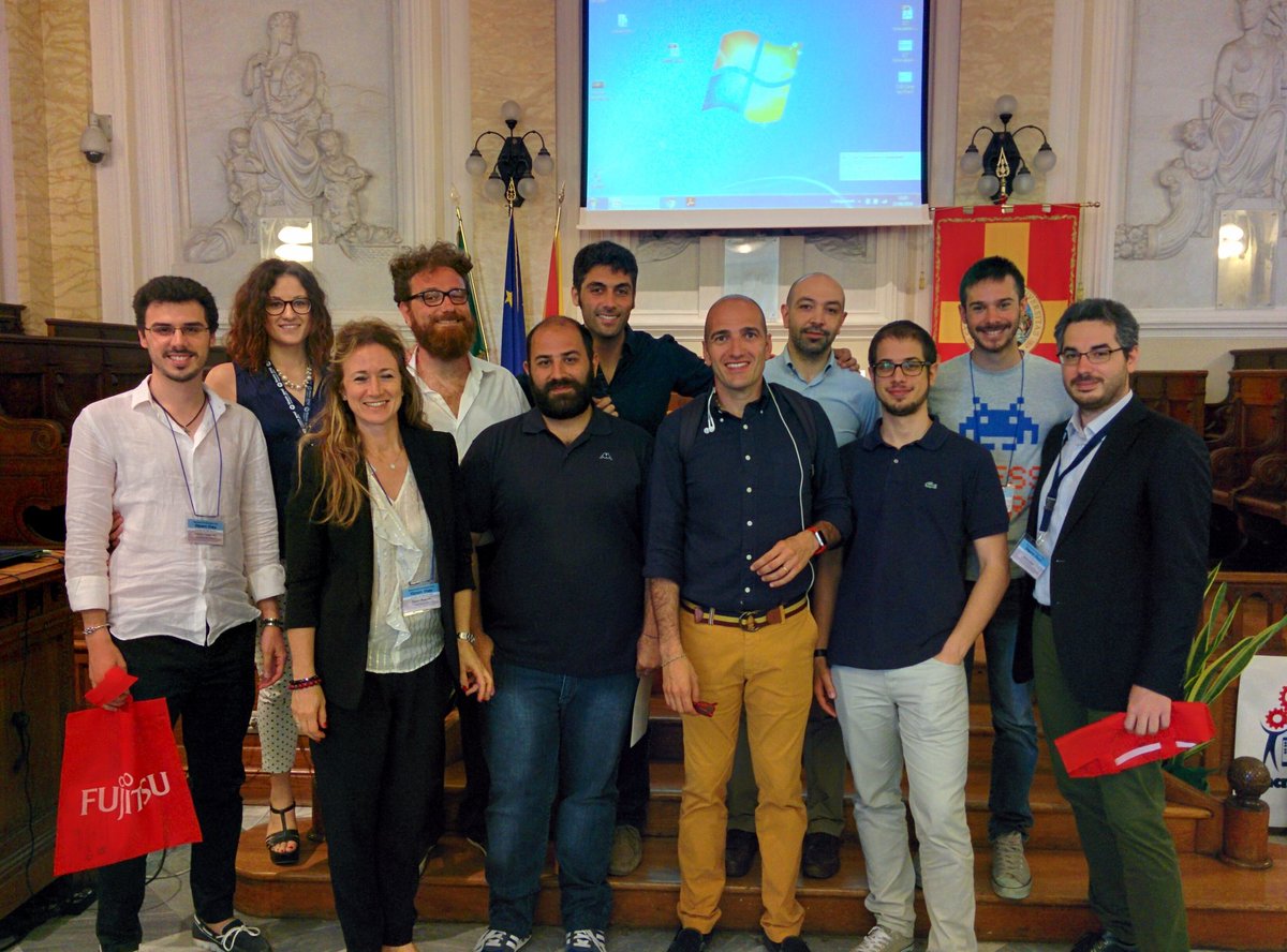 StartupMessina's tweet photo. C'eravamo anche noi all'#Innovation #Day di #iscc2016 a rappresentare una parte dell'#innovazione in #Sicilia! https://t.co/RmpC6K2JEH