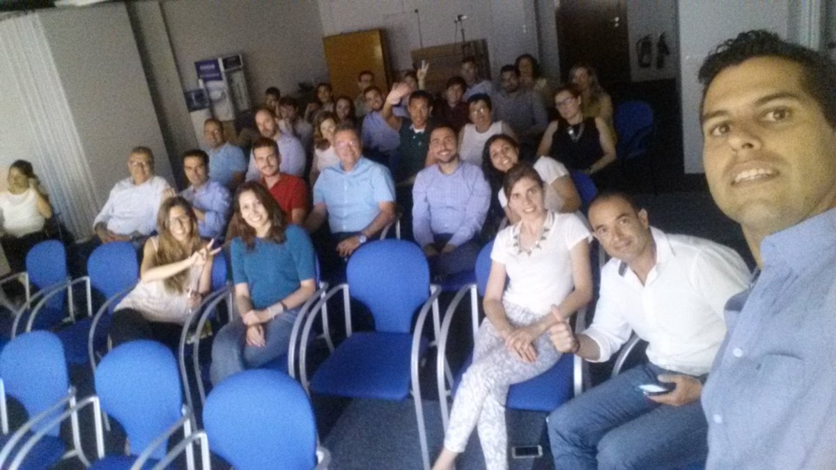 gisusfp's tweet image. Empieza #danoneday2016 desde canarias...