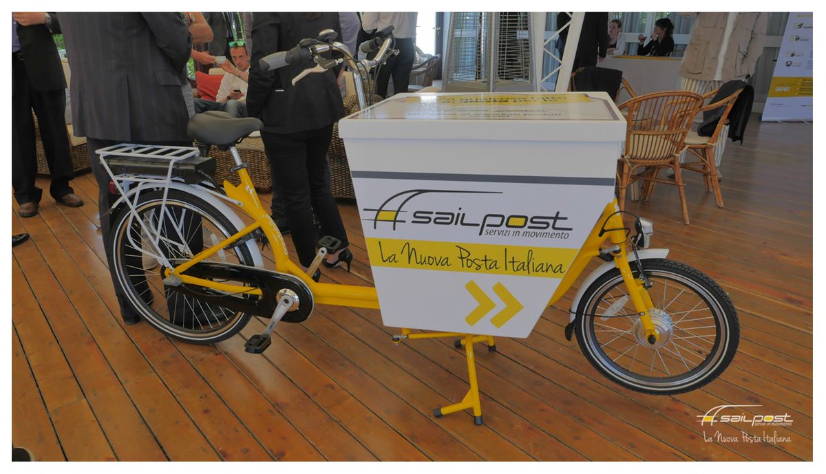 Sailpost_brand's tweet photo. Perché #Sailpost è sempre più #green... Ecco le nuove Biciclette Elettriche Sailpost!!! Grazie @PANDABIKE1! https://t.co/9CLVm5tIkd