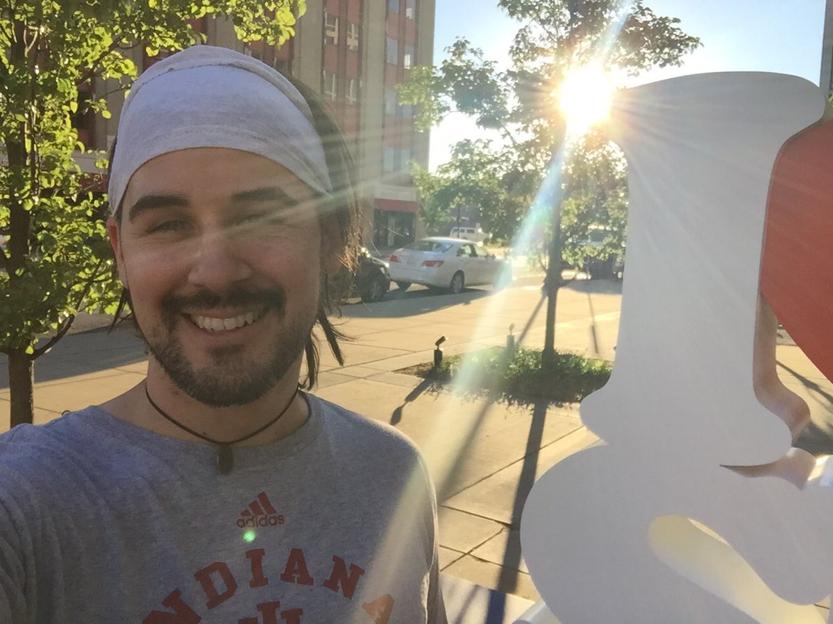 runovercoffee's tweet photo. Saw many people on the riverwalk this morning!
#runningovercoffee #run #coffee
ππβοΈβοΈβοΈ https://t.co/3EM8j6QvlX