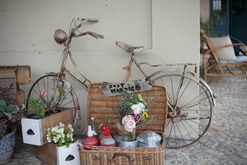 Decoración vintage ¡la más bonita!
V. Cubo
Isabel Solano Fotografía
#pasionporaldeallana
#bodas #eventos