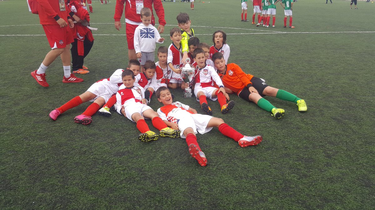 Puente Castro FC tweet media
