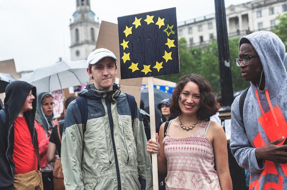 VICEUK's tweet photo. We asked some pro-EU campaigners if their Trafalgar Square demo was just sour grapes https://t.co/cZribJZ6ZA https://t.co/Y6XIFPJYNr